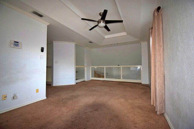 Building Photo - 3801 San Roman St
