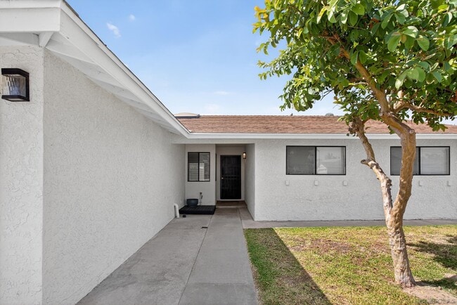 Primary Photo - 3907 Genine Dr