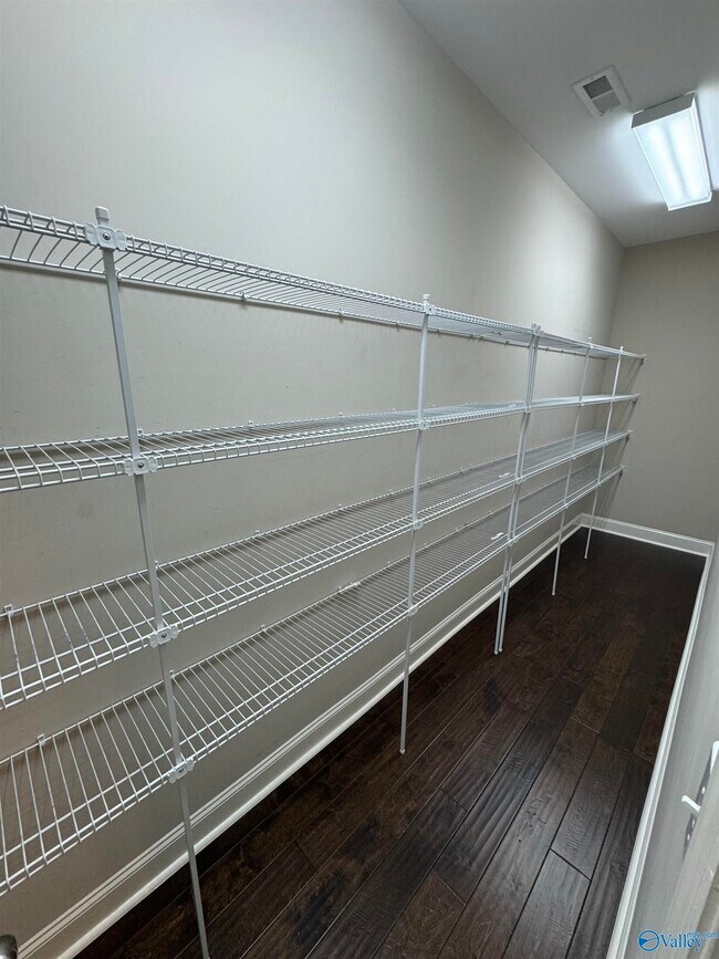 Building Photo - 109 Stonebury Ct