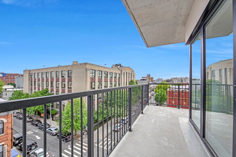 Building Photo - 2605 Snyder Ave