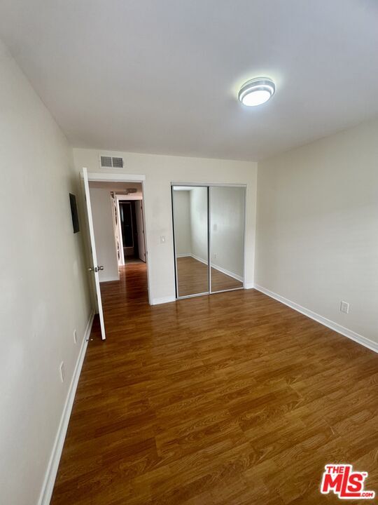 Building Photo - 900 E Lomita Ave