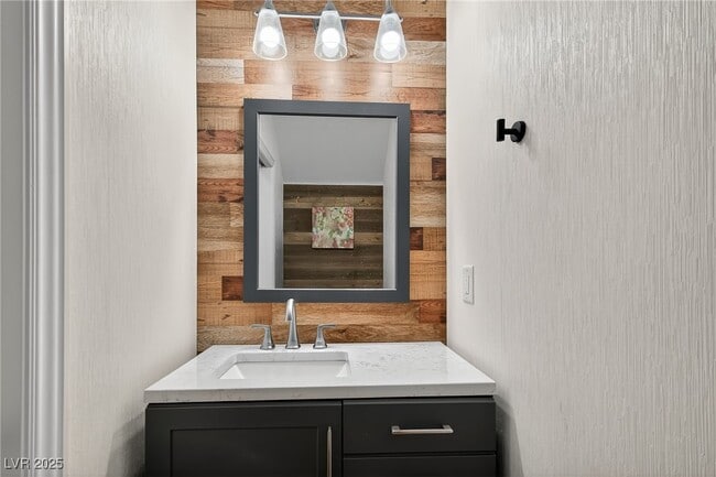 Building Photo - 133 Coronation Ave