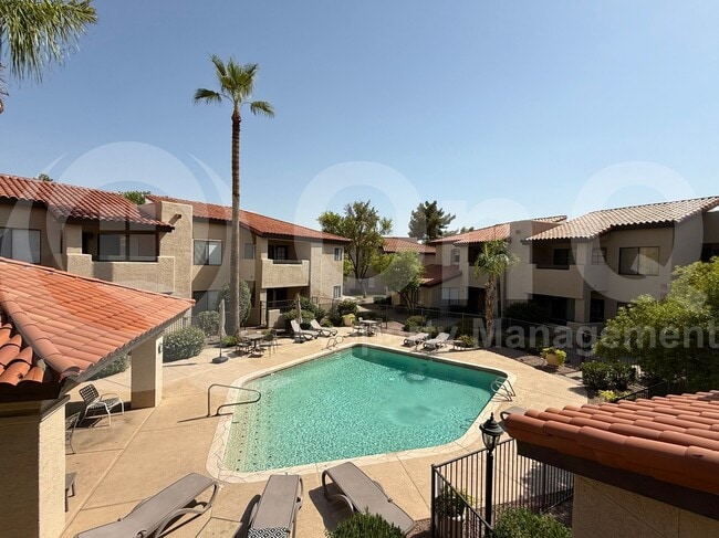 Building Photo - 7008 E Gold Dust Ave