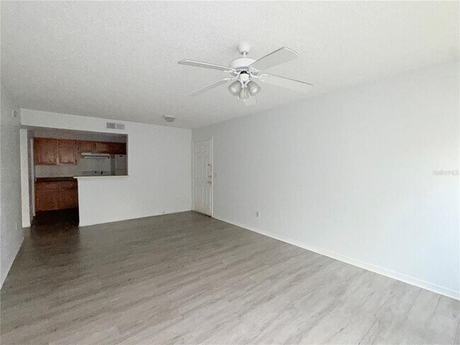 Building Photo - 1025 S Hiawassee Rd