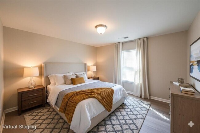 Building Photo - 819 Still Hill Ln SE