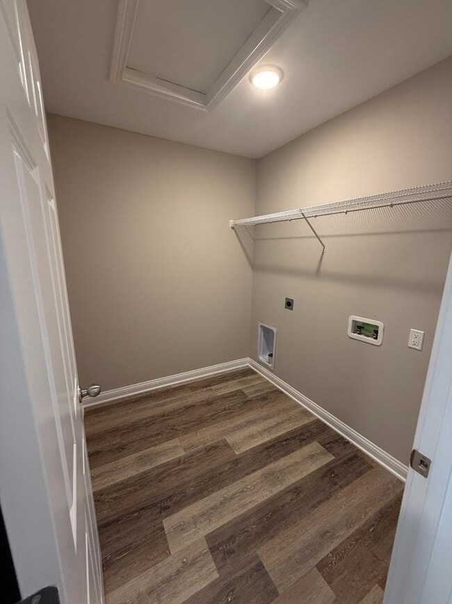 Building Photo - 121 Cammy Ct