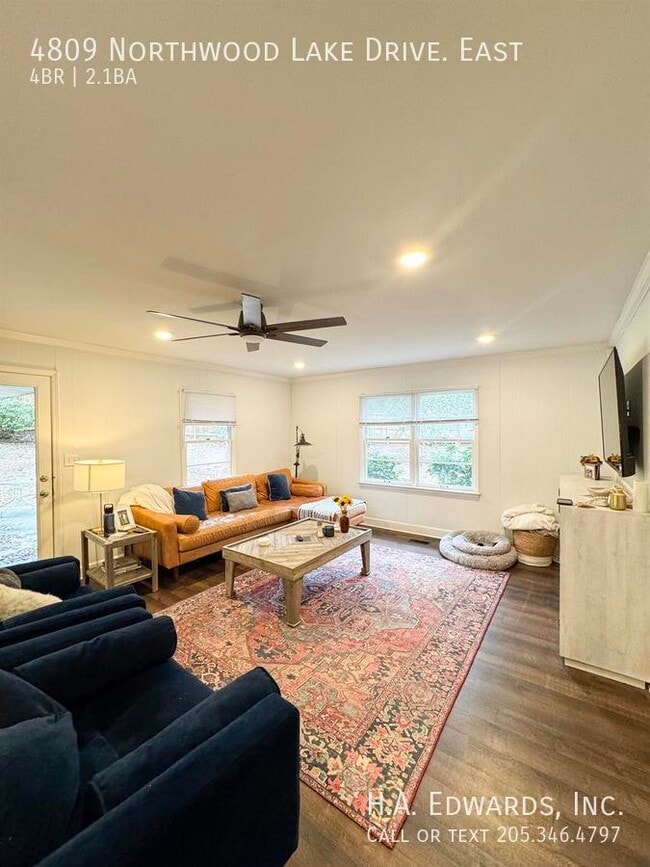 Building Photo - 4809 Northwood Lake Dr E