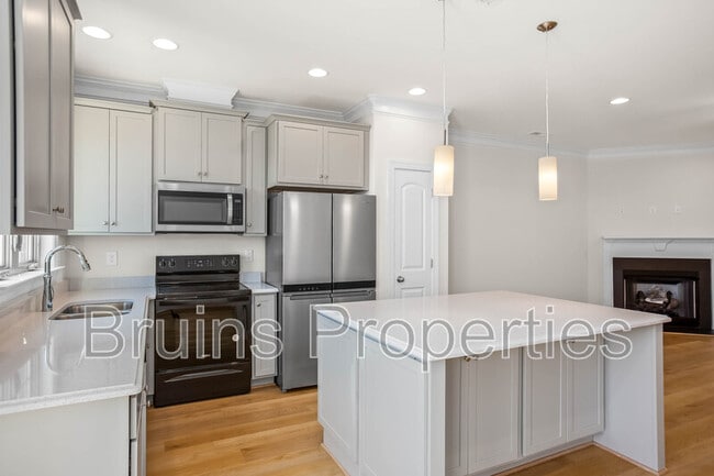 Building Photo - 4752 Willowstone Dr