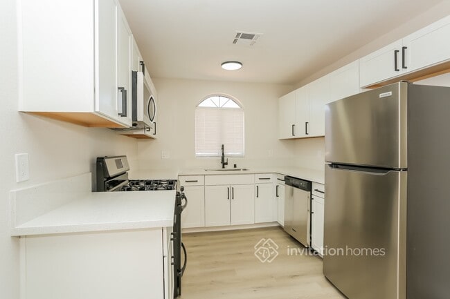 Building Photo - 2614 Blue Reef Dr