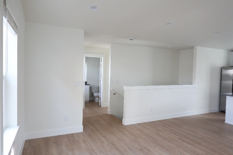 Building Photo - 12911 SE Ridgecrest Rd