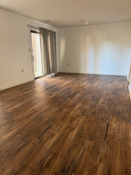 Building Photo - 334 Shenandoah Cir