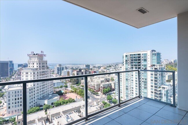 Building Photo - 1441 Ninth Ave