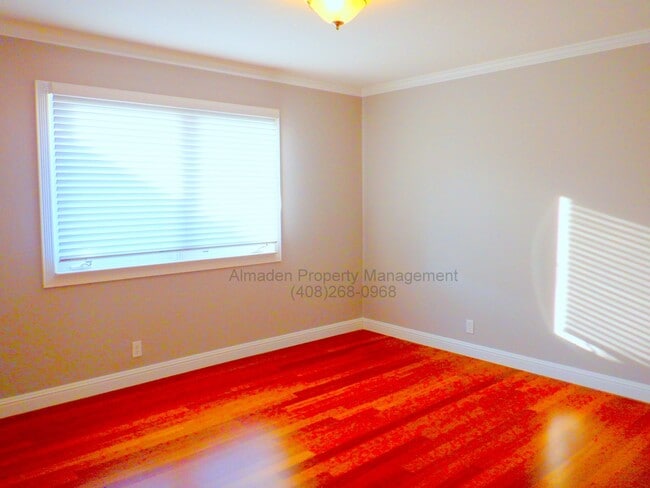 Building Photo - 1186 Wilhelmina Way
