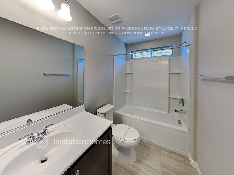 Building Photo - 19762 W Annika Dr