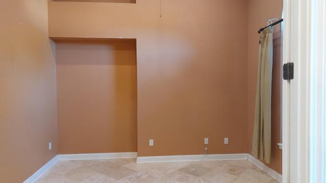 Building Photo - 5 bedroom in Jacksonville FL 32256