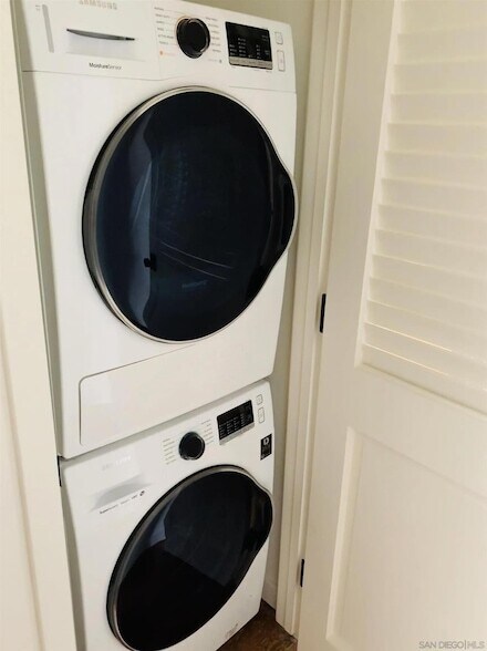 Building Photo - 303 Coast S Blvd