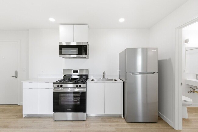 Building Photo - 7655 San Pedro St