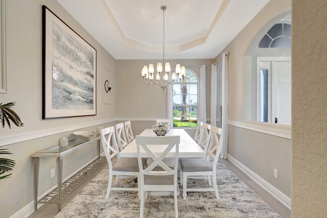 Building Photo - 7186 SW Quiet River Ct