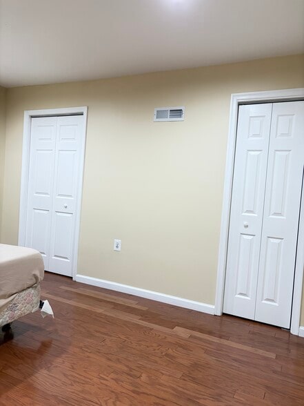 Building Photo - 5219 Tulip Leaf Ct