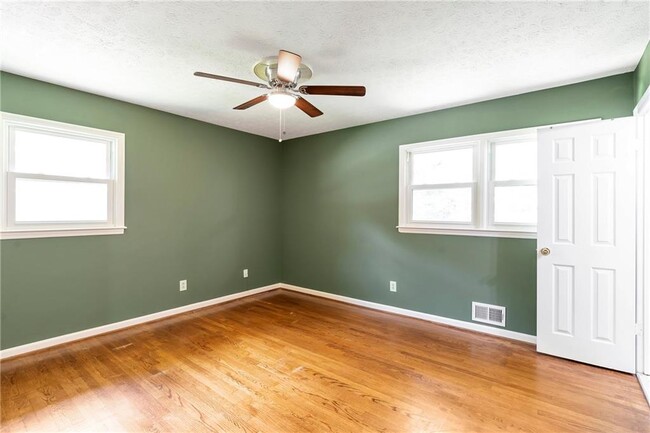 Building Photo - 2850 Templar Knight Dr