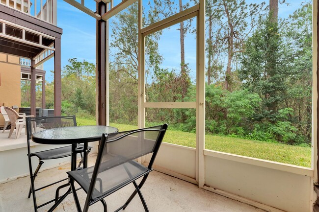 Building Photo - Gorgeous 4-Bedroom, 4-Bathroom Home in Kis...