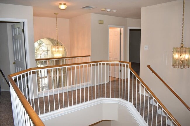 Building Photo - 4119 Columbine Dr