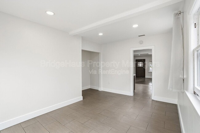 Building Photo - 4480 41st St