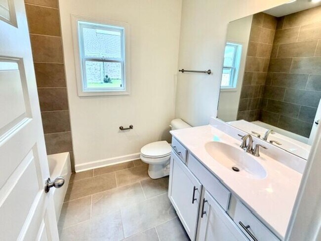 Building Photo - Now Leasing a brand new 5-bedroom 3 bath home in Somerville.