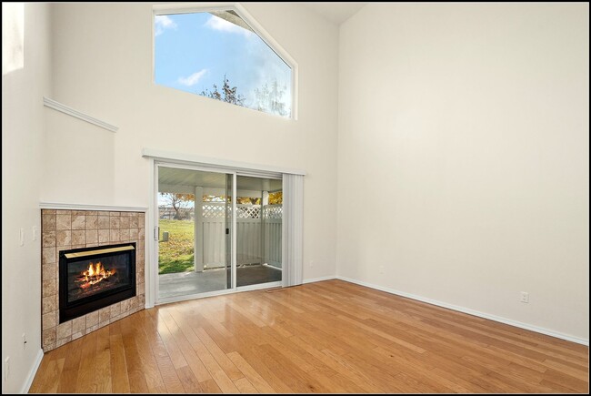 Building Photo - ADON5541