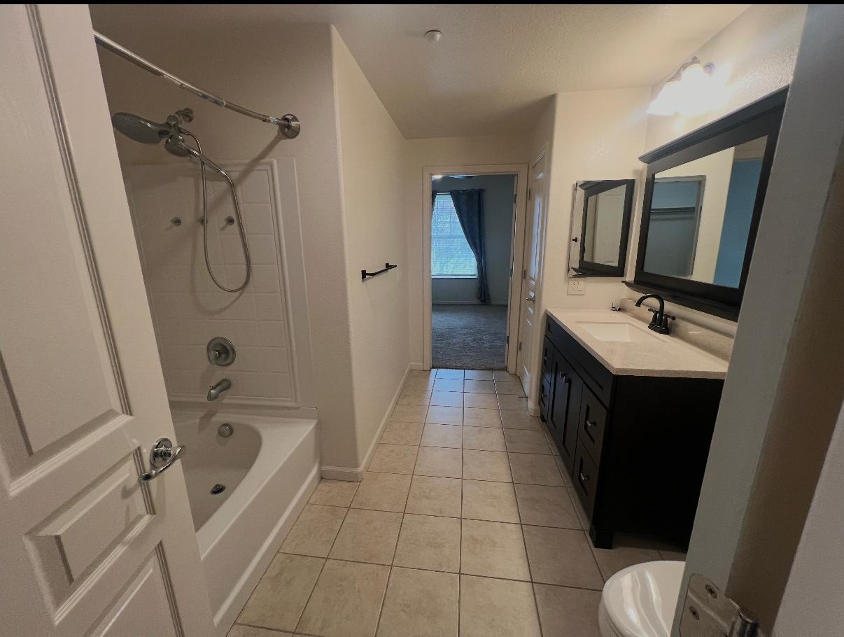 Building Photo - 9513 Coney Island Cir