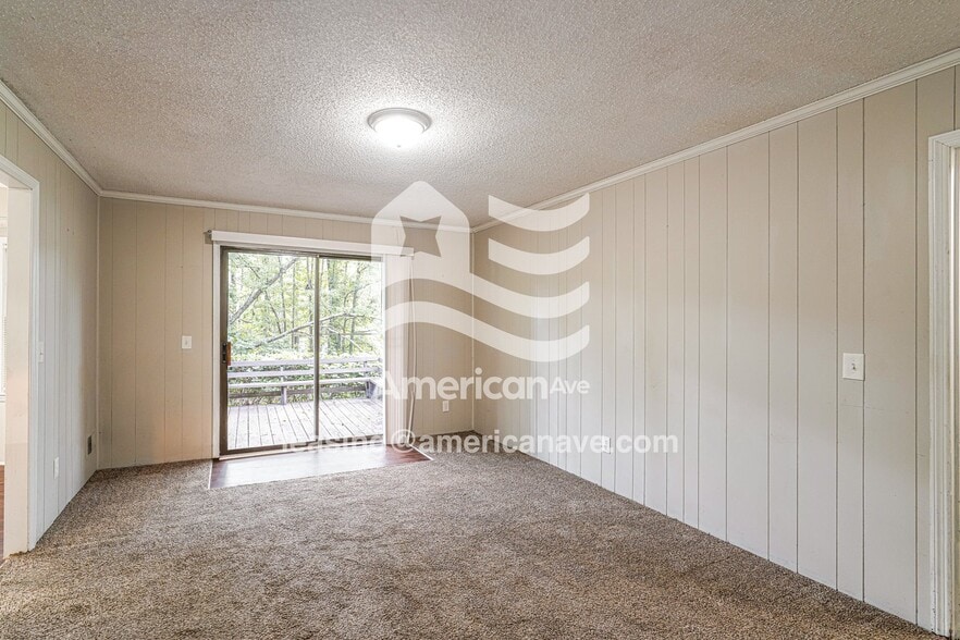 Building Photo - 104 Durango Ave