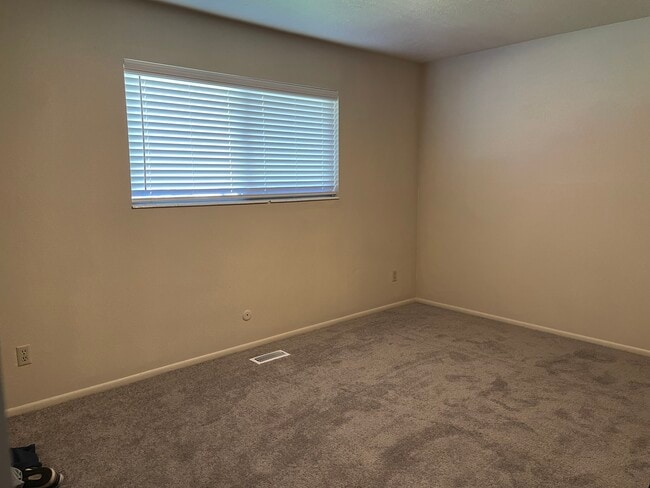 Building Photo - 1267 Kimberly Dr