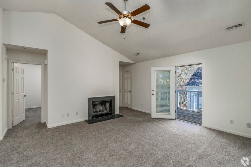 Primary Photo - Catawba Apartments