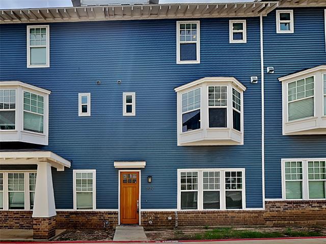 Building Photo - 645 N Tyler St