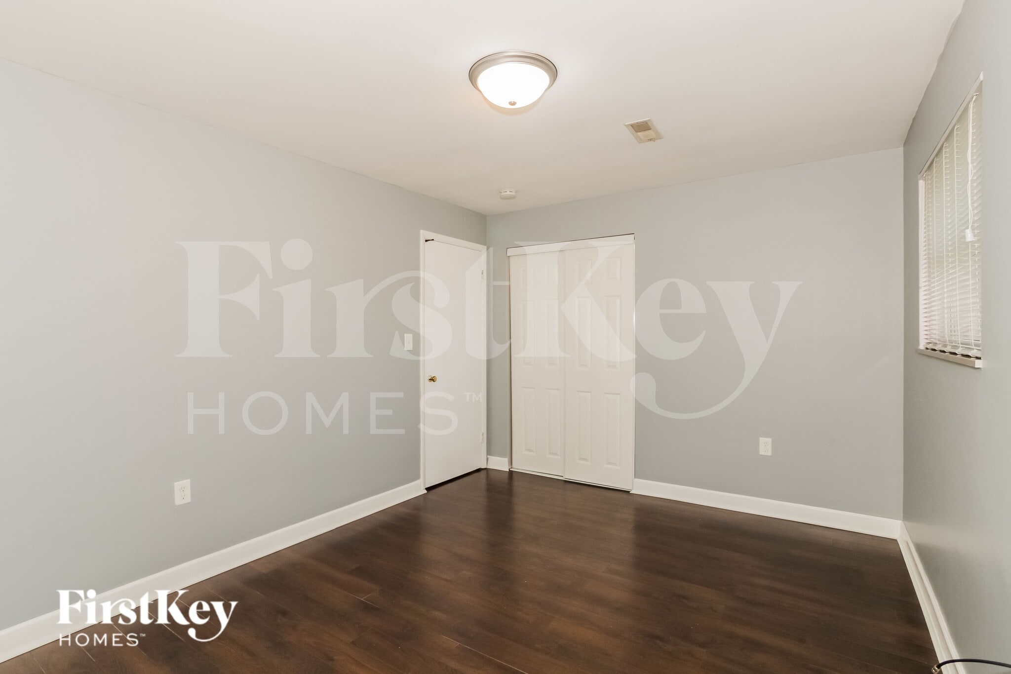 Building Photo - 280 Genoma Dr