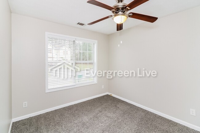 Building Photo - 3774 Cress Way Dr