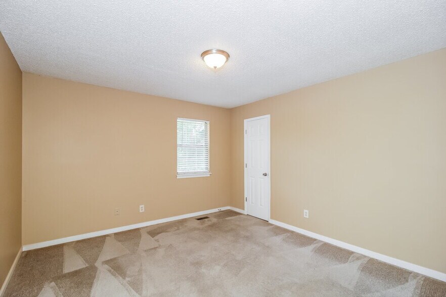 Building Photo - 3138 Jessica Dr