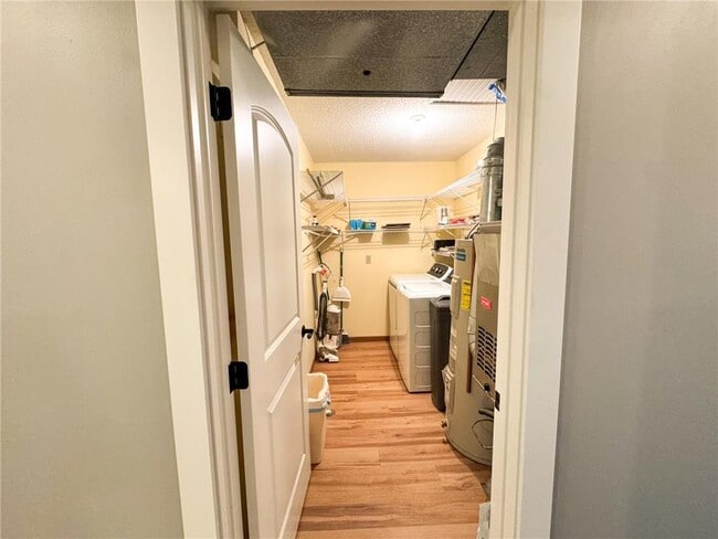 Building Photo - 15565 26th Ave N