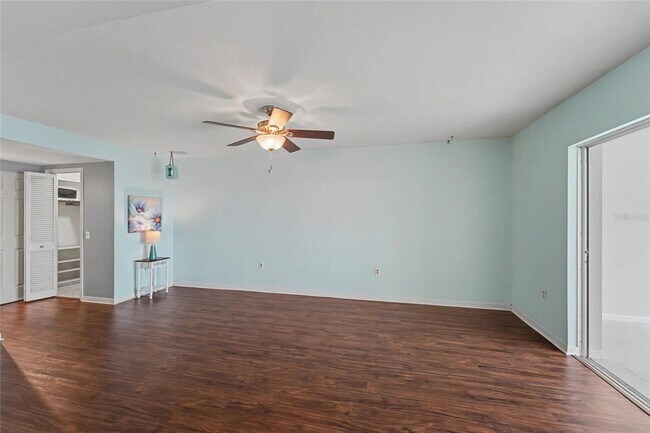 Building Photo - 5108 Brittany Dr S
