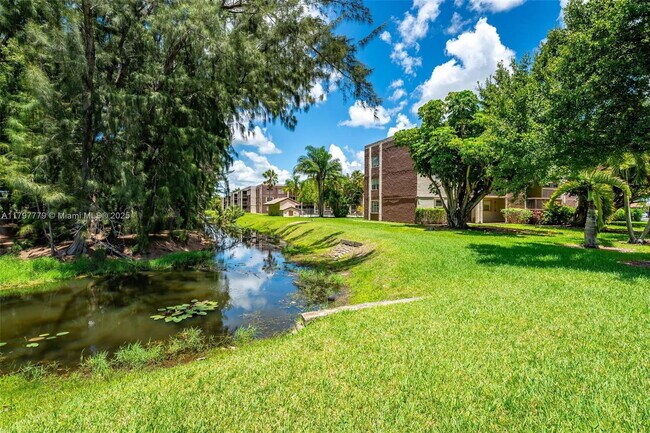 Building Photo - 7020 Nova Dr