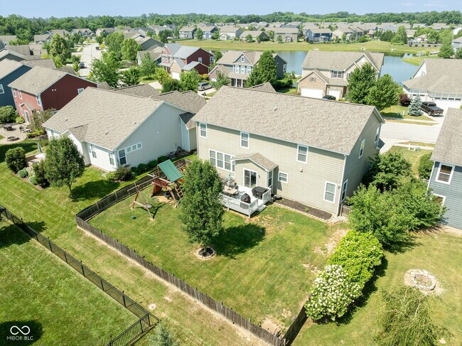 Building Photo - 6192 Bayard Dr