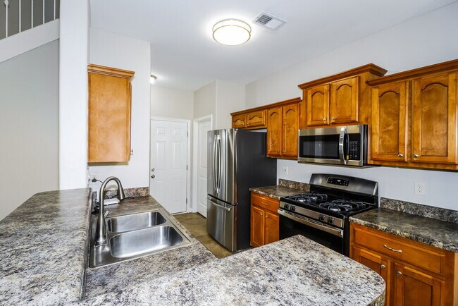 Building Photo - 295 Garden Springs Dr