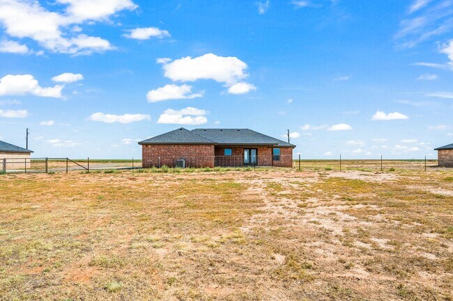 Building Photo - 10623 East C R 7400