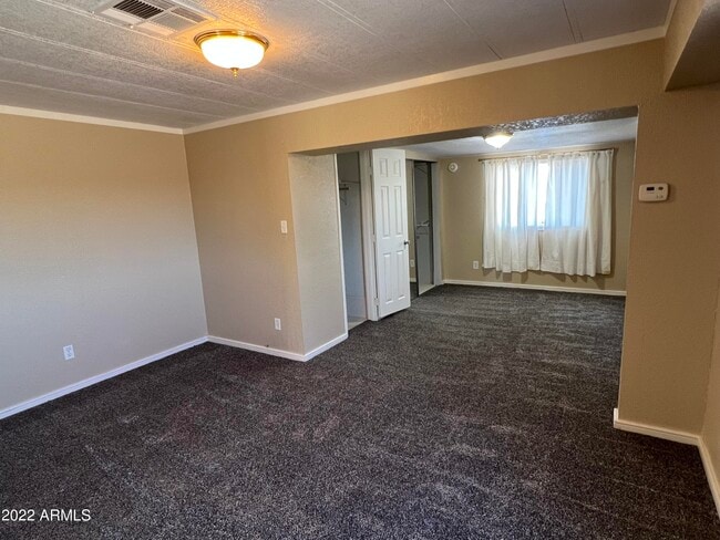 Building Photo - 16511 W Dale Ln