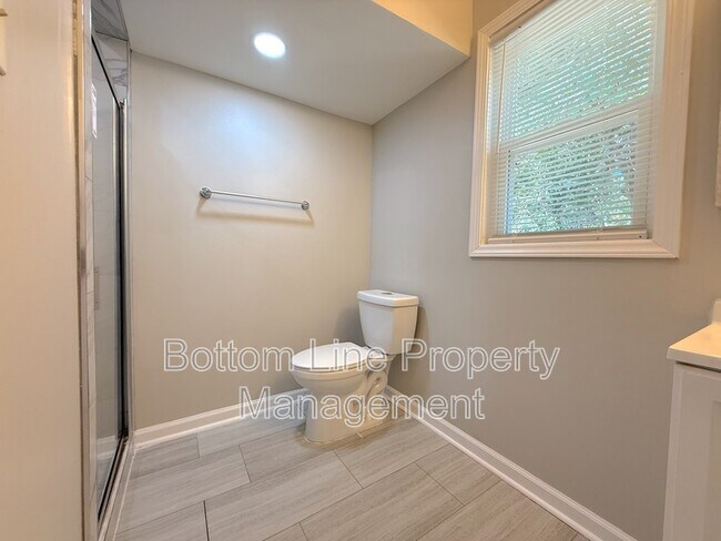 Building Photo - 7727 Ritter Dr