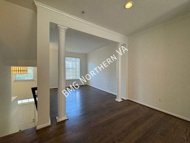 Building Photo - 3850 Dominion Mill Dr