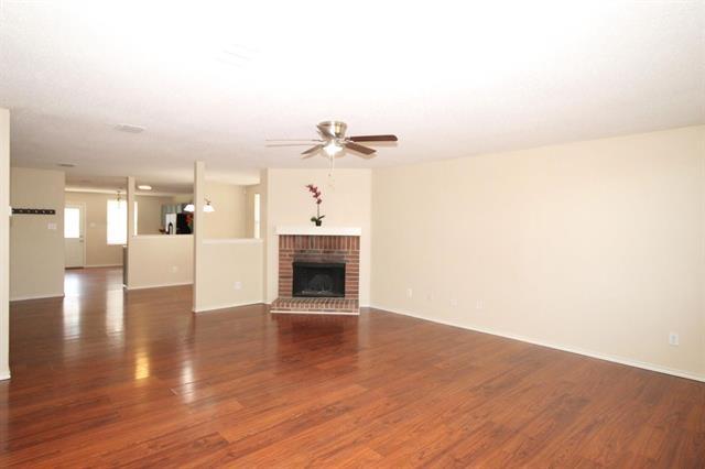 Building Photo - 1724 Rolling Brook Dr