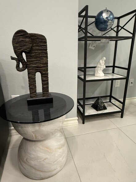 Building Photo - 2417 Indian Creek Ave