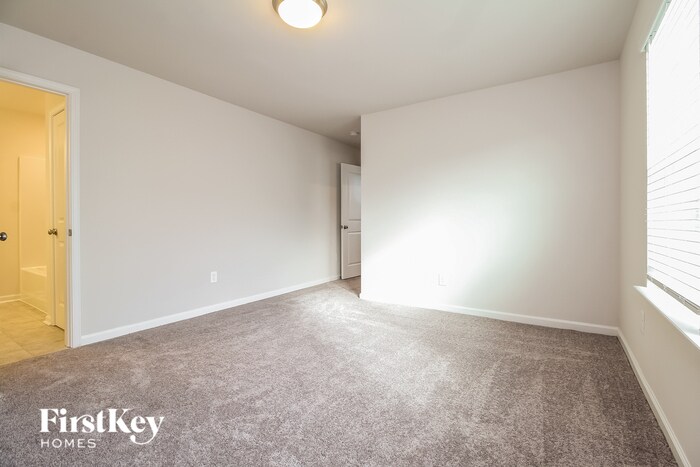Building Photo - 710 Ridgemoor Trl