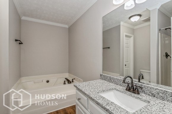 Building Photo - NOW AVAILABLE! - 2180 Huntington Dr, Logan...